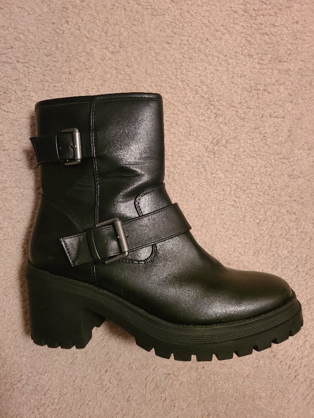 Boots-Black 8.5 M